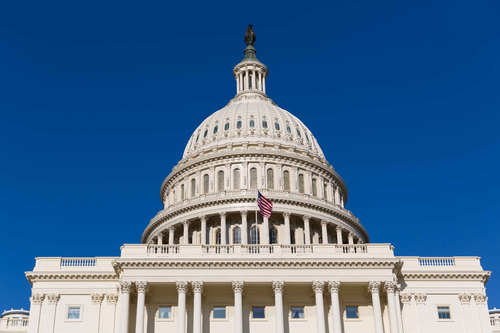 United States Congress Passes Stopgap Campaign Spending Bill to Avert Government Shutdown