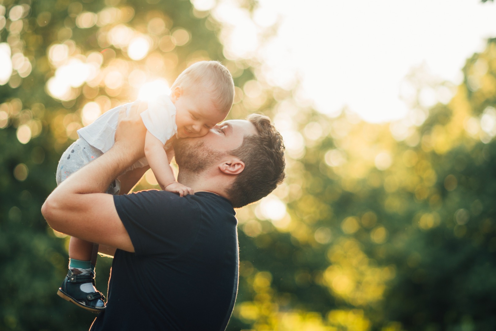 Understanding Paternity Law - Pros and Cons